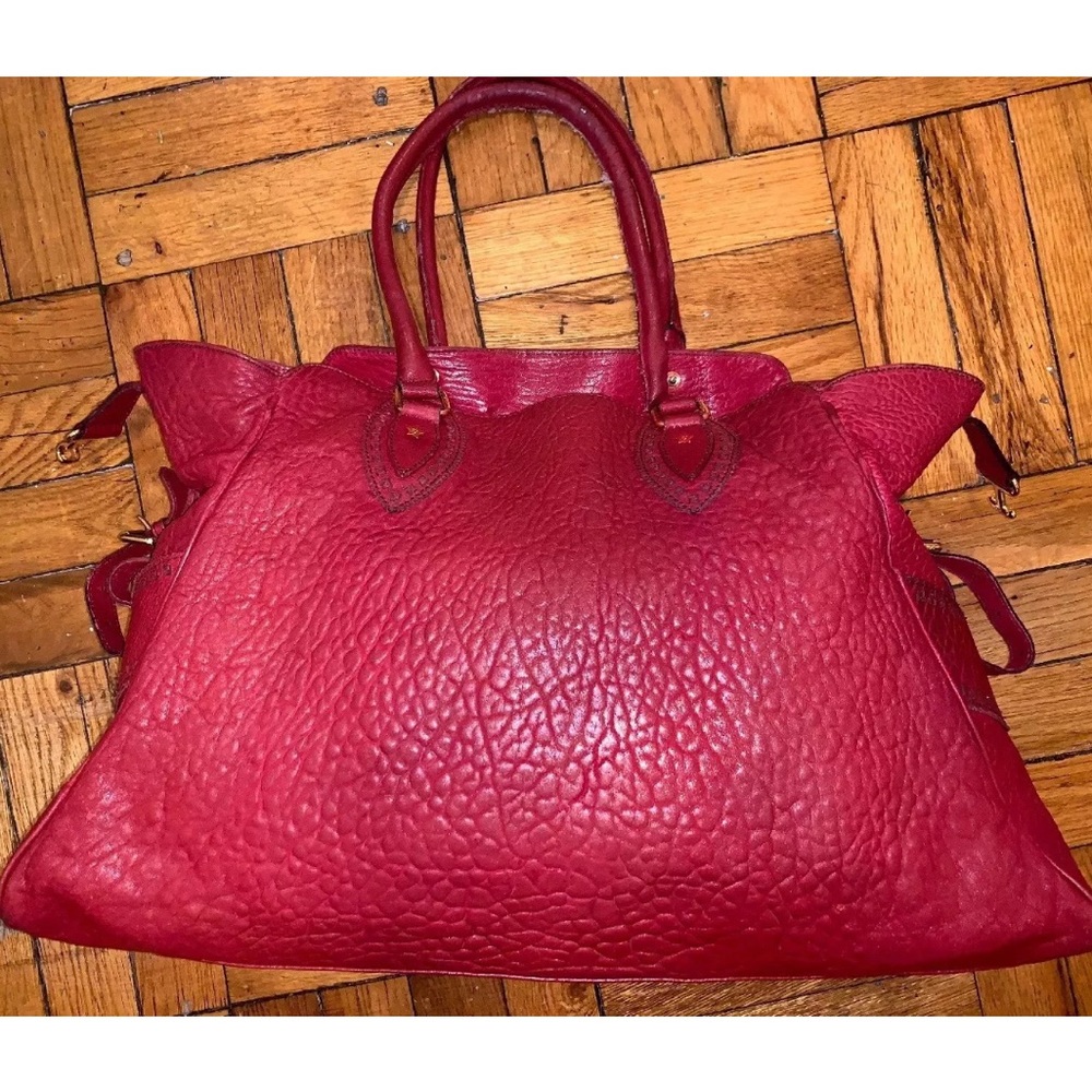 Fendi De Jour Pebbled leather bag